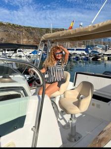 Chica busca chico en Tenerife: 