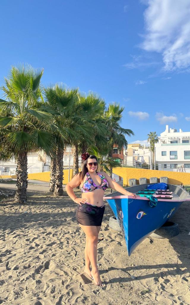 603910941: Chica busca chico en Málaga