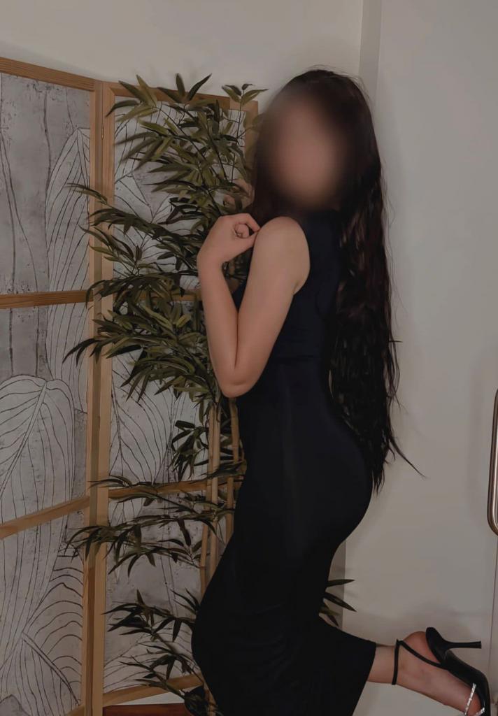 607032665: Chica busca chico en Murcia