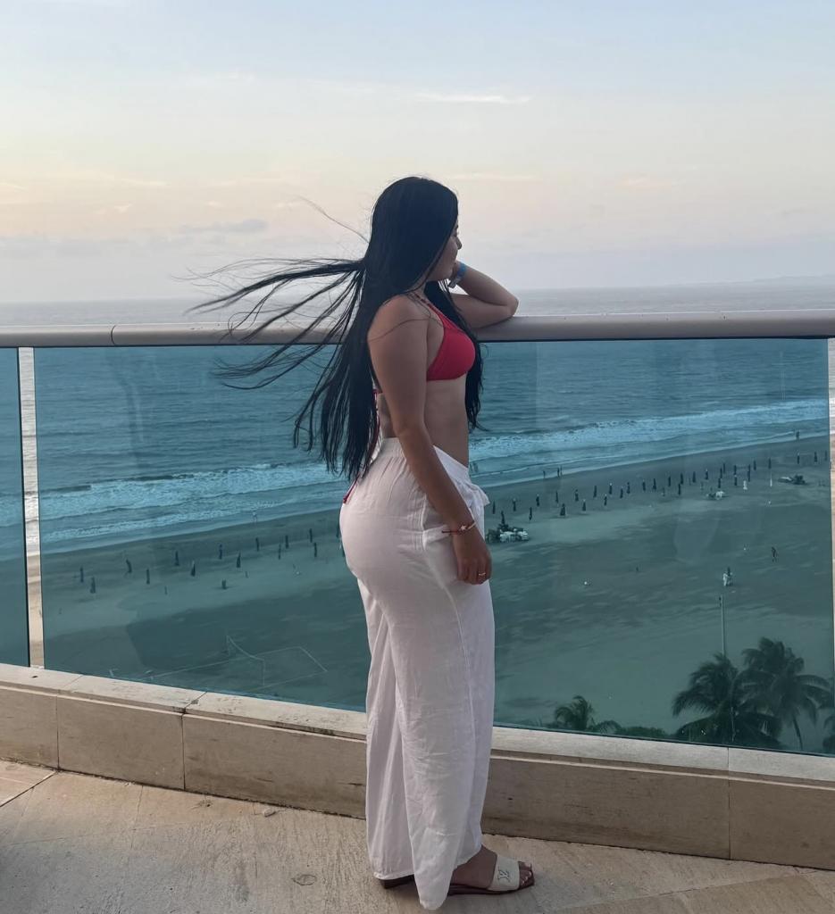 602564298: Chica busca chico en Murcia