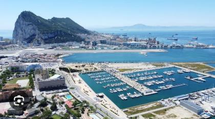 637779575:  en Cádiz