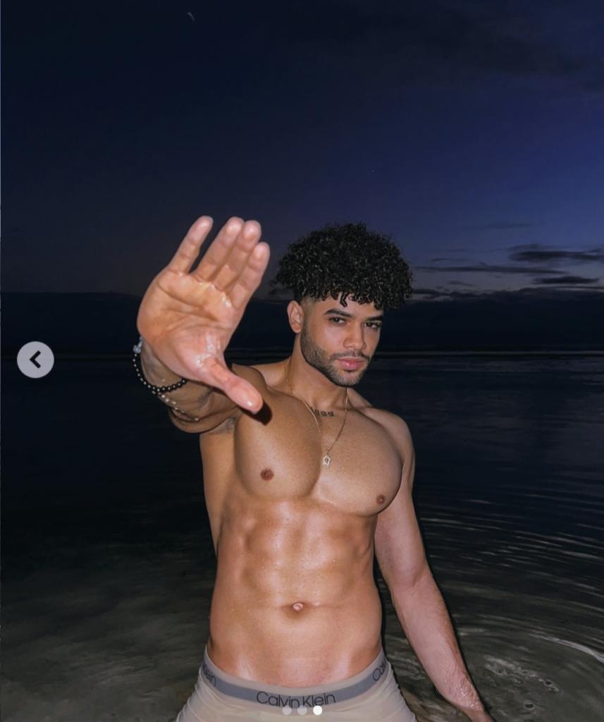 Chico busca chica en Madrid: Chico busca chica