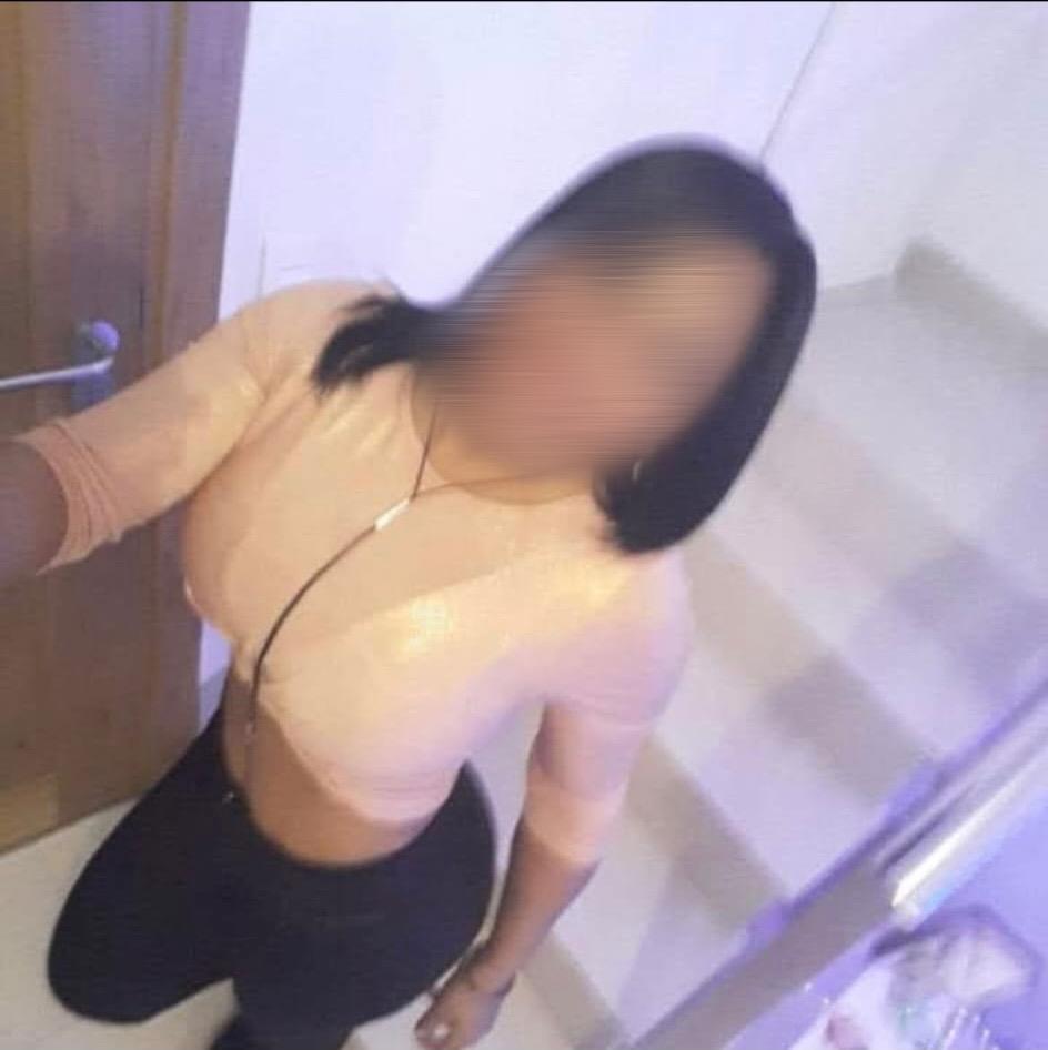 613410082: Chica busca chico en Murcia