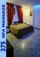 697222212: Chica busca chico en Barcelona