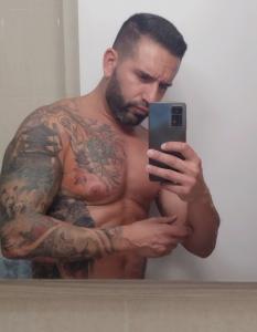 676980179: Chico busca chica en Sevilla