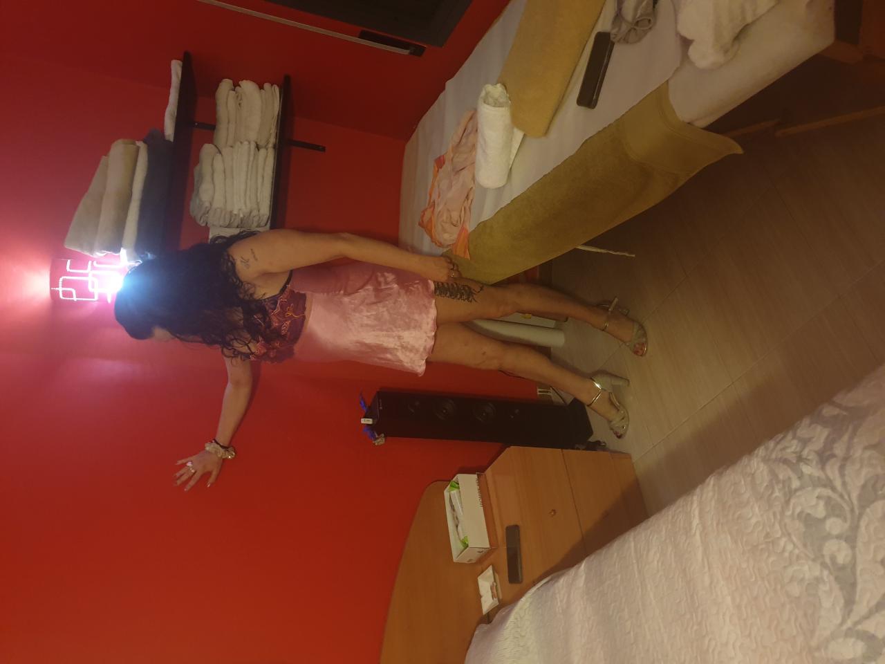 Chica busca chico en Barcelona: 