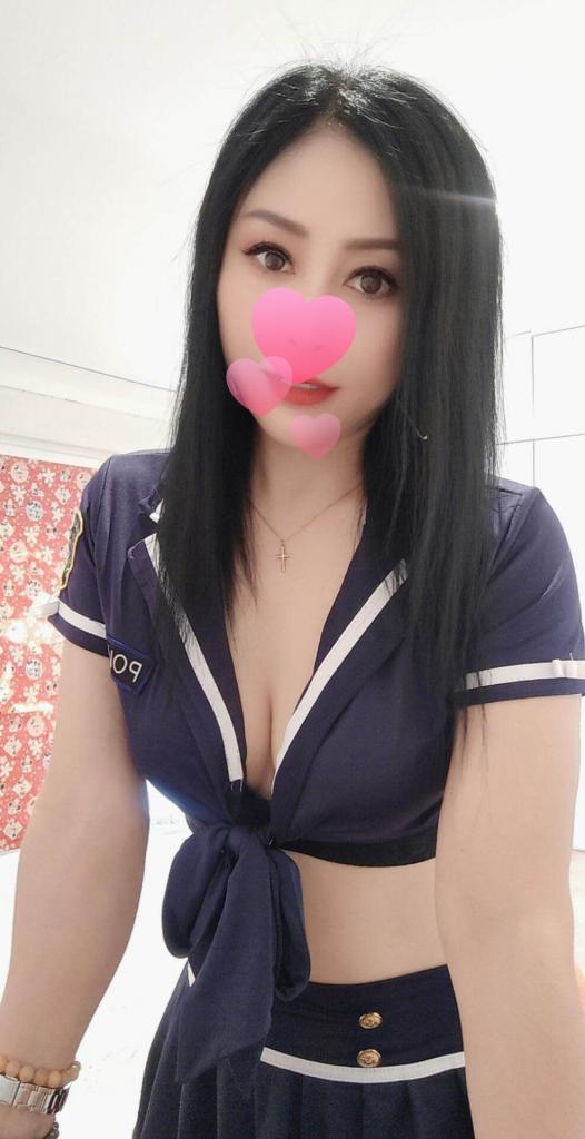 615711587: Chica busca chico en La Coruña