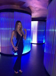 637182359: Chica busca chico en Ibiza