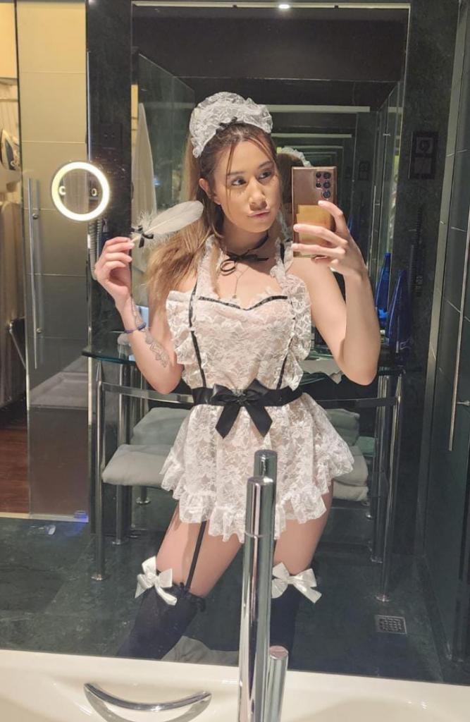 Chica busca chico en Barcelona: 