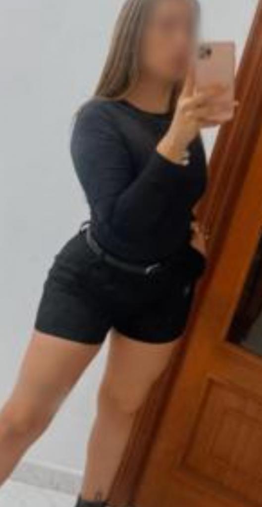 Chica busca chico en Valencia: Chica busca chico