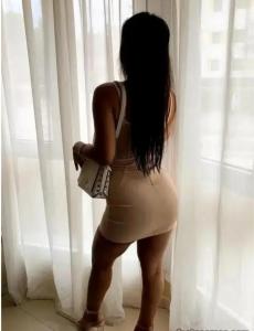 Chica busca chico en Sevilla: 