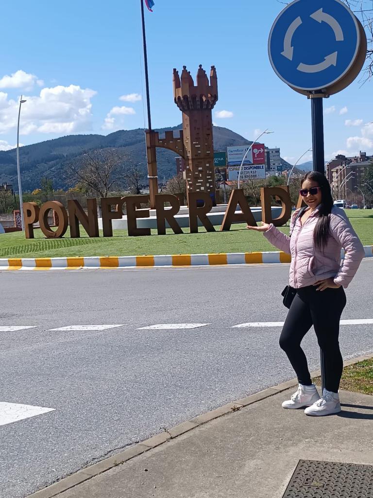 613208323: Chica busca chico en Salamanca