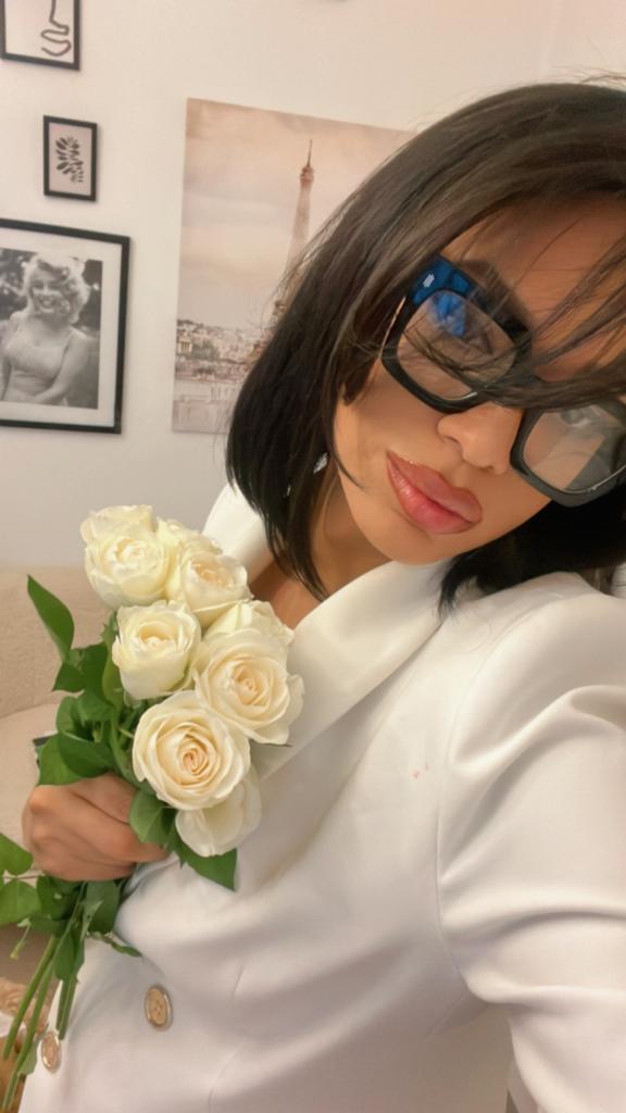 678554359: Transexual en León