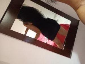 603705033: Chica busca chico en Cádiz