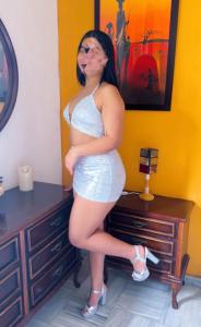 676917411: Chica busca chico en Cádiz