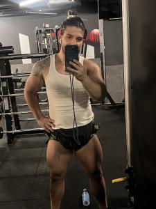 641035300: Chico busca chica en Pontevedra