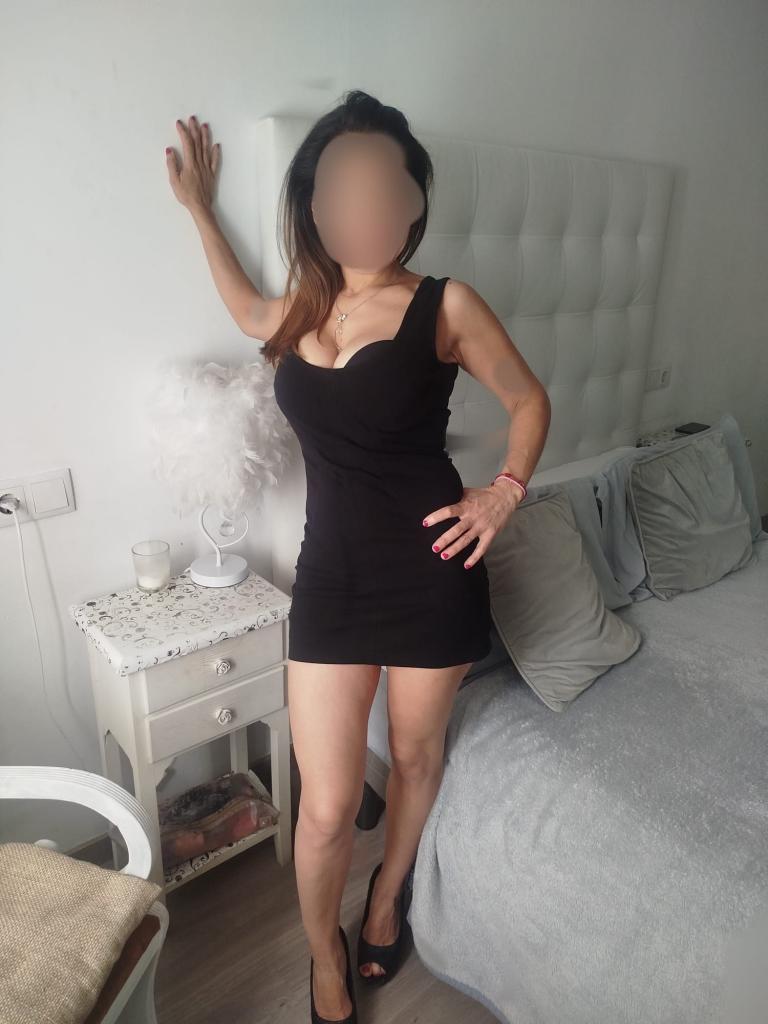 610745371: Chica busca chico en Zaragoza