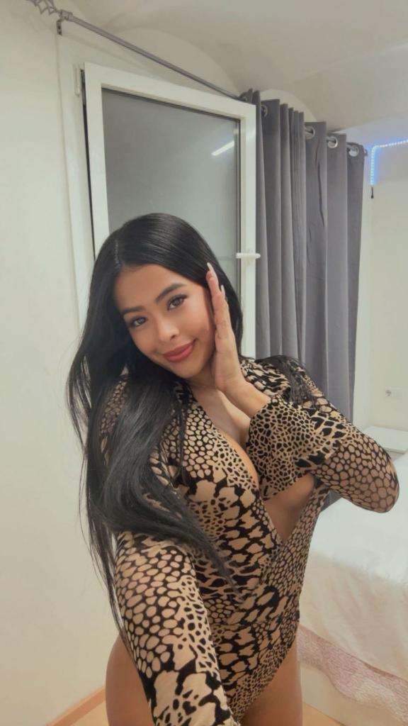 Chica busca chico en Barcelona: Chica busca chico