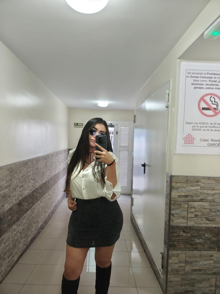 671330369: Chica busca chico en Tenerife