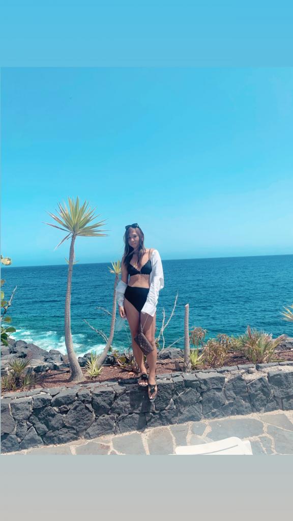 610098102: Travesti en Tenerife