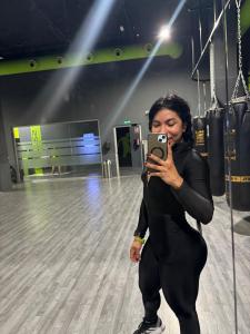 631885968: Chica busca chico en Zaragoza