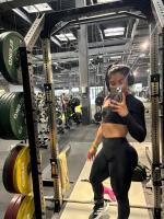 631885968: Chica busca chico en Granada