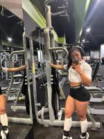 631885968: Chica busca chico en Granada