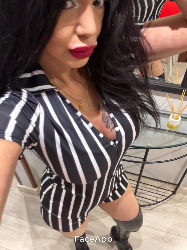 602528926: Chica busca chico en Cantabria