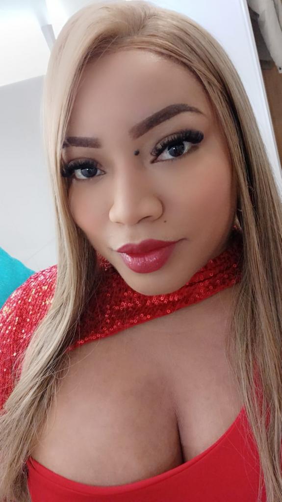 642053313: Chica busca chico en Málaga