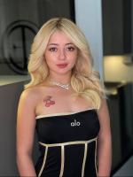 654660979: Chica busca chico en Madrid