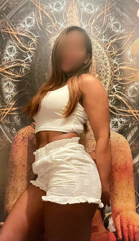 Chica busca chico en Barcelona: 