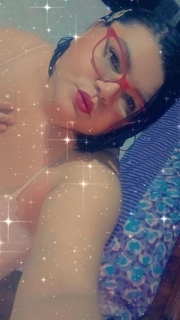 642373468: Chica busca chico en Madrid