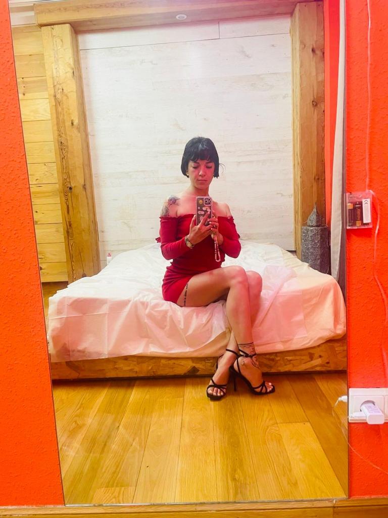 Chica busca chico en Asturias: 