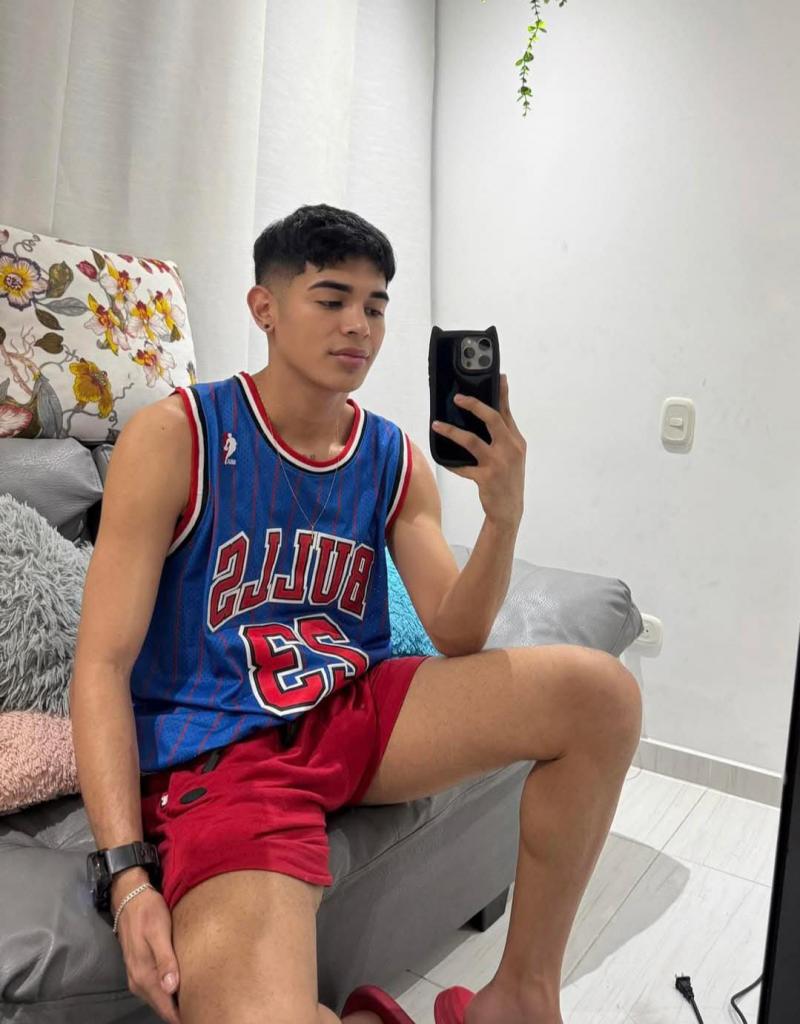 Chico busca chica en Tenerife: 