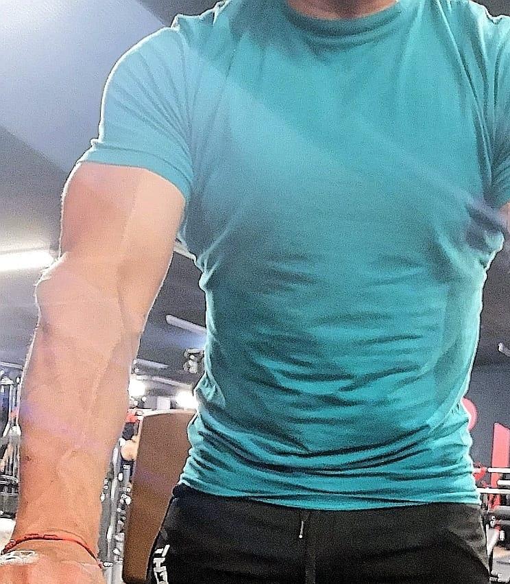 695302612: Chico busca chica en Murcia