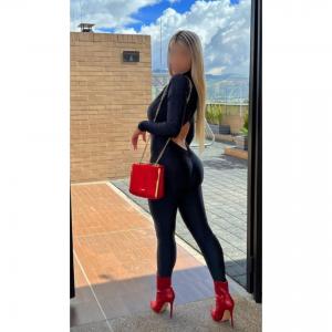 661263940: Chica busca chico en Tenerife