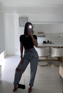 605274449: Chica busca chico en Castellón