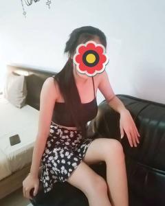 663190558: Chica busca chico en León