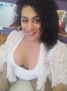 641399943: Transexual en Pontevedra