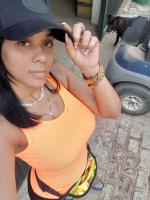 698797182: Chica busca chico en Madrid