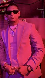 631965152: Chico busca chica en Alicante