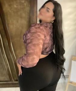 624987383: Chica busca chico en Madrid