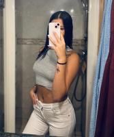 610001683: Chica busca chico en Barcelona