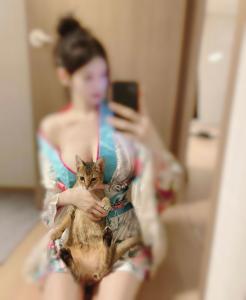 632053758: Chica busca chico en Zaragoza