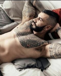 624351648: Chico busca chica en Barcelona