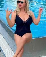 643049412: Chica busca chico en Granada