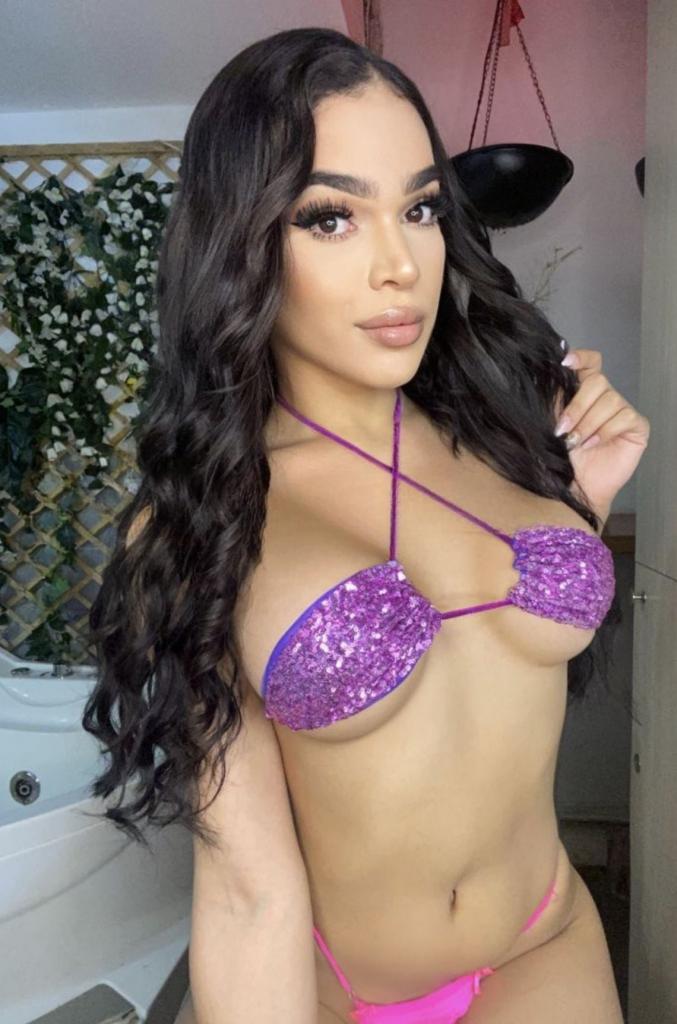 614567305: Travesti en Sevilla