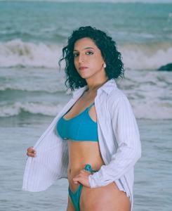 614927755: Chica busca chico en La Coruña