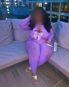 Chica busca chico en Sevilla: 