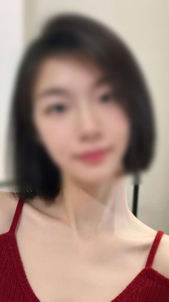 610654342: Chica busca chico en Madrid